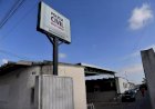 Suspeito algemado se solta e foge de delegacia em Ribeirão das Neves