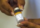 Butantan retoma produção da vacina Coronavac após atraso de insumos.