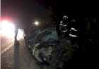 Homem morre em acidente na BR-381; corpo fica preso às ferragens.