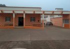 A APAMI/Hospital  São José de Virginópolis foi proibido de realizar atendimentos em casos de Covid-19  por irregularidades constatadas pela Vigilância Sanitária Estadual.