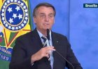 Bolsonaro concede a si mesmo medalha do Mérito Científico