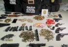'Senhor das Armas': trio é preso com mais de dez pistolas durante operação em MG