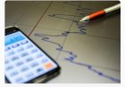 Economistas projetam Selic a 15%, dólar a R$ 6 e inflação perto de 5% no ano