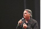 INQUÉRITO Defesa de Bolsonaro questiona papel de Moraes e alega ilegalidade em decisão do STF