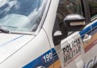 Suspeito de tráfico bate em viatura da PM enquanto fazia entrega de drogas e é preso