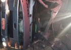 Caminhoneiro morre e pai dele fica ferido em acidente na BR-135