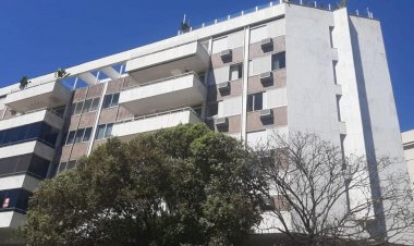 Criança de 9 anos cai do 4º andar de prédio no Santa Lúcia e morre