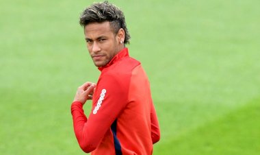 Neymar está com Covid-19, afirma jornal francês “L’Equipe”