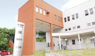 Pai é assassinado a tiros na frente da filha pequena em Santa Luzia