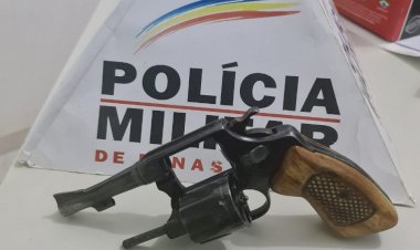 HOMEM DE 52 ANOS É PRESO EM VIRGOLÂNDIA COM ARMA DE FOGO