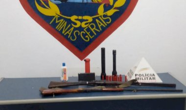 Após tentativa de fuga, autores são presos e armas apreendidas em São João Evangelista