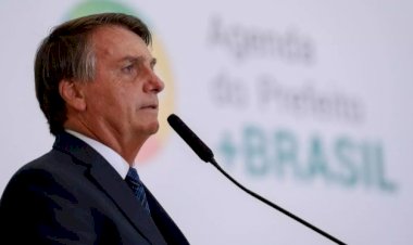 Povo 'merece sofrer' caso decida votar em Lula, diz Bolsonaro