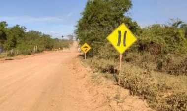 Bolsonaro  veta recurso para pavimentação da BR-367, obra que lançou em dezembro.