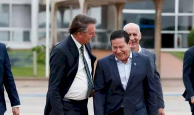 Regra libera 'aumento' a Bolsonaro e a Mourão.