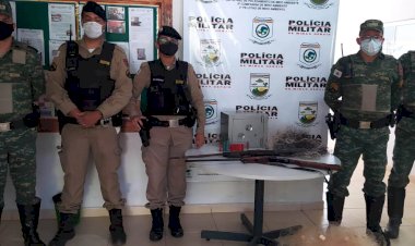 Operação conjunta entre ASCOM o Meio Ambiente resulta em prisão de caçadores e apreensão de armas de fogo e materiais de pesca e caça.