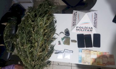 PM de Sabinópolis realiza operação para combater o tráfico de drogas no município, com o apoio de militares de Guanhães.
