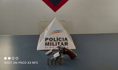 PM de São João Evangelista prende casal que portava arma de fogo