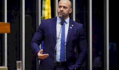 Deputados bolsonaristas fazem vaquinha para libertar Daniel Silveira
