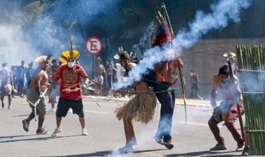 Combate de faroeste