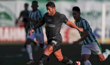 Galo vira para cima do Juventude, vence a oitava seguida e é líder do Brasileiro
