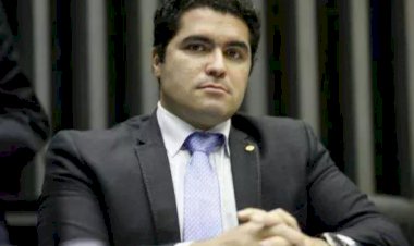 Presidente do MDB em Minas diz que o partido tem três candidatos ao governo