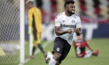 Grêmio vence o Flamengo, e resultado favorece o Galo na tabela