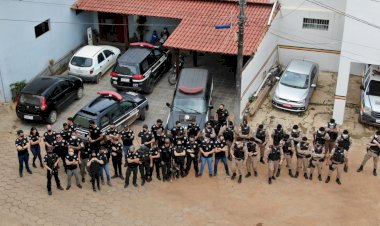 Operação conjunta entre as polícias Civil e Militar realizam uma megaoperação, Via 33, contra o tráfico de drogas nas cidades de Peçanha e São Pedro do Suaçuí