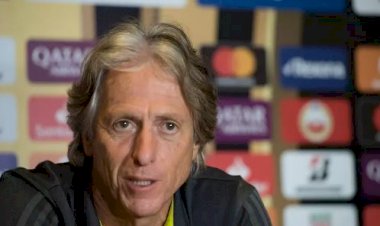 Benfica confirma demissão de Jorge Jesus, alvo do Atlético