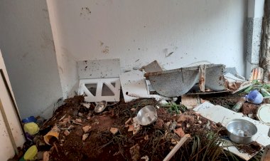 MULHER FICA FERIDA APÓS DESLIZAMENTO DE TERRA NO VALE DO JEQUITINHONHA