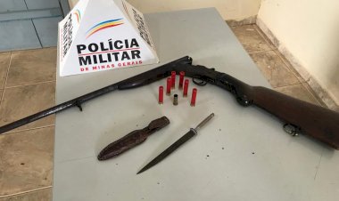 Homem é preso em Rio Vermelho por porte ilegal de arma de fogo e por perturbação  a idosa de 94