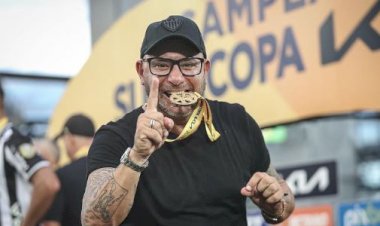 Turco explica a argentinos que é Atlético e não Mineiro, e que não veste azul