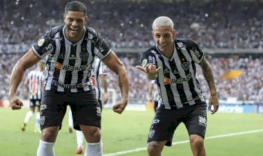 Atlético desbanca Fluminense do top 10 no Ranking Folha nacional