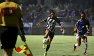 Atlético vence Cruzeiro no primeiro clássico na elite do futebol feminino