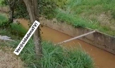 Bebê achado em córrego de Três Pontas foi jogado pela mãe em saco de lixo