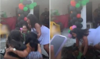 Mulheres caem em fossa ao som de 'Tem Cabaré Essa Noite'