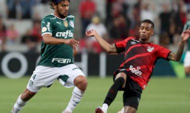Palmeiras bate o Athletico-PR e pode ser campeão nesta quarta (26)