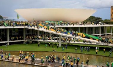 PGR denuncia 54 pessoas detidas no QG do Exército em Brasília
