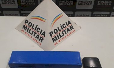 Militares de Guanhães apreendem drogas em ônibus com destino a Itamarandiba após informação de militar de Coluna