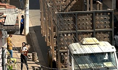 Acidente em virginópolis : Adolescente de 14 anos morre em colisão com caminhão