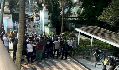 Organizadas do Fluminense invadem sede das Laranjeiras e protestam