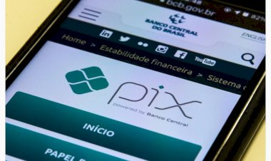 ALERTA Golpe da taxação do Pix simula mensagem da Receita Federal para roubar contribuintes