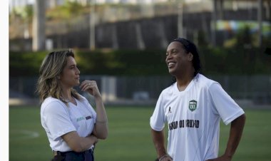 MENTORIA DE ALTO NÍVEL Ídolo do Atlético, Ronaldinho lança neste domingo sua plataforma de ensino do futebol; veja horário