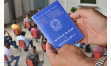 PRIORIDADES Para brasileiros, diploma é menos importante para conseguir emprego atualmente, diz pesquisa