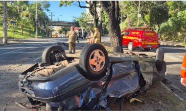 Capotamento no Caiçara deixa um morto e outro ferido em BH