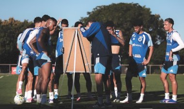 Cruzeiro encerra jogos preparatórios e inicia treinamentos focado no Internacional