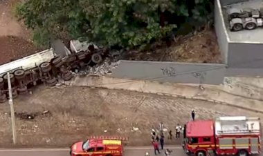 Carreta desgovernada fecha Anel Rodoviário na descida do Betânia pela 2ª vez em 2026