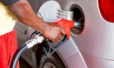 Lula reduz tributo da gasolina e prevê subsídio de R$ 1 para diesel