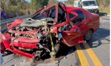 Duas mulheres morrem e duas pessoas ficam feridas em grave acidente na BR-135, em Joaquim Felício