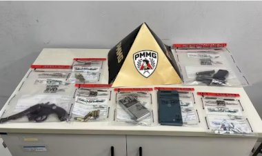 Pistola dispara durante abordagem e PM encontra duas armas e drogas em casa em Governador Valadares