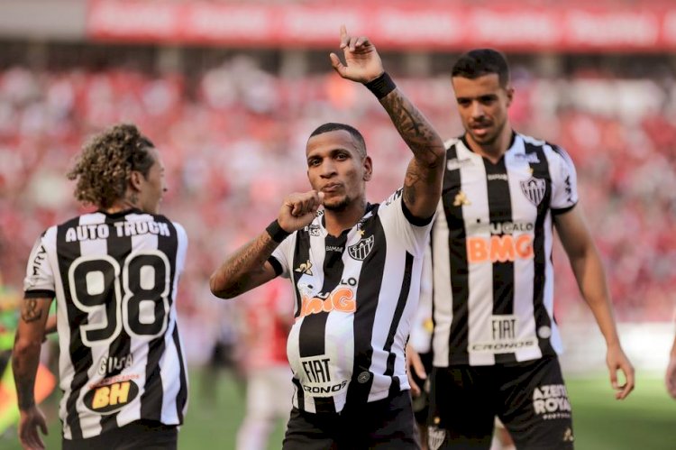 Por alto salário, Galo tenta negociar Otero para aliviar folha do elenco